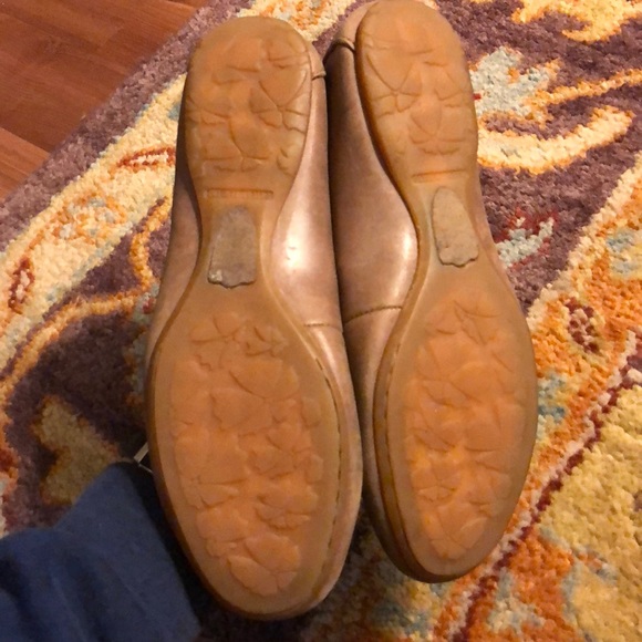 Born Leather Flats - Picture 4 of 4